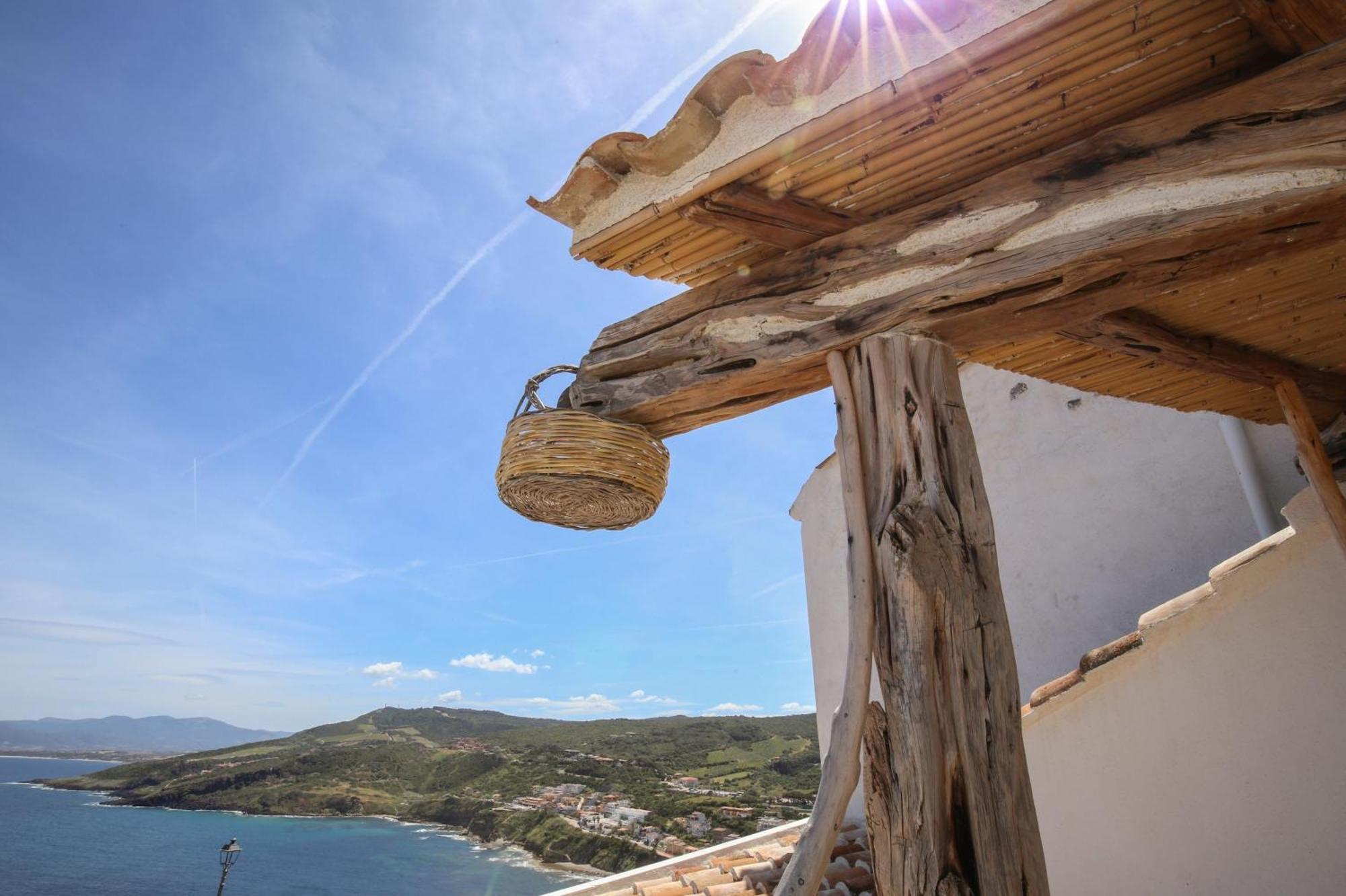 B&B Domos Mi & Ro Castelsardo Extérieur photo