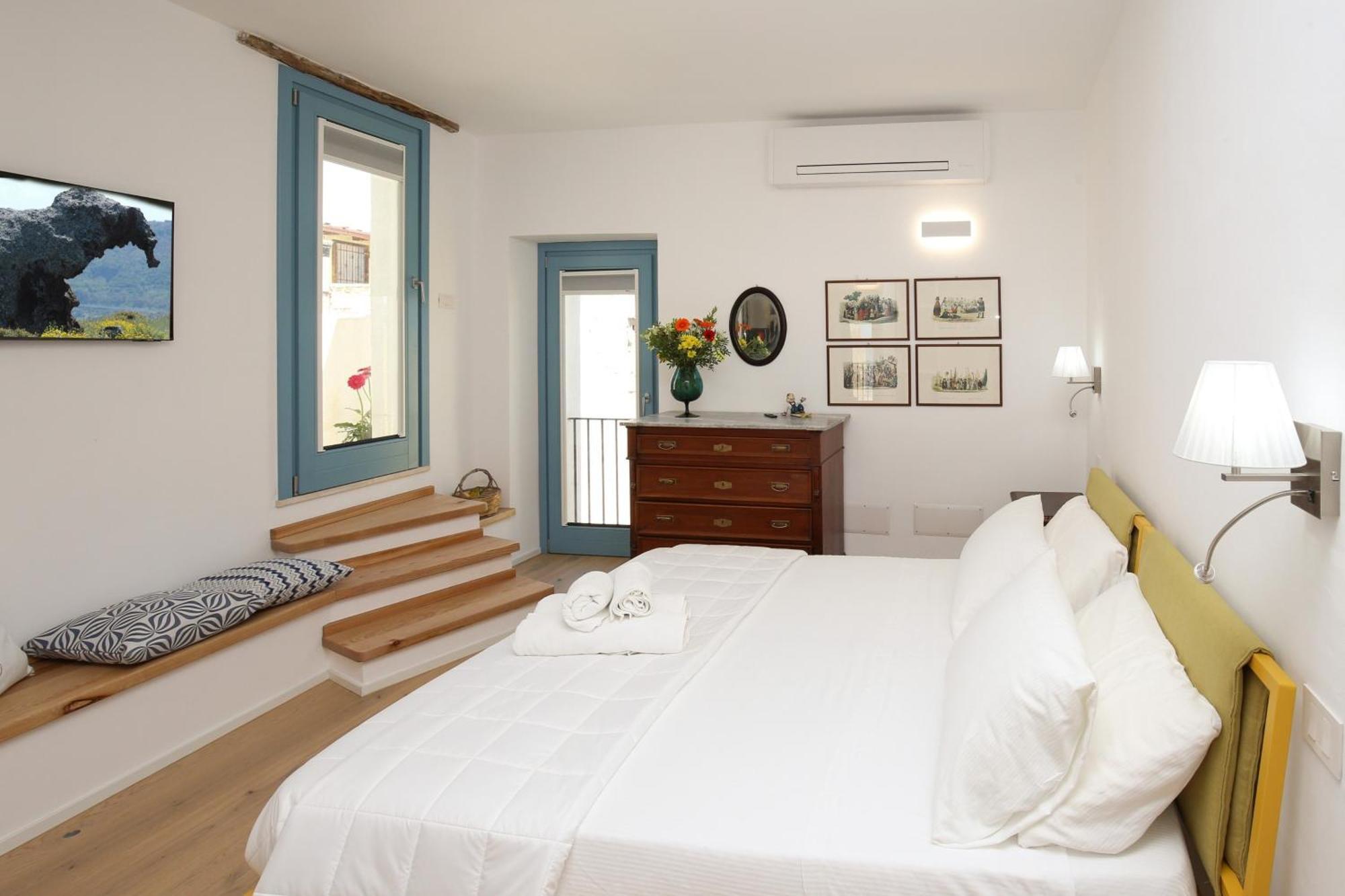 B&B Domos Mi & Ro Castelsardo Extérieur photo